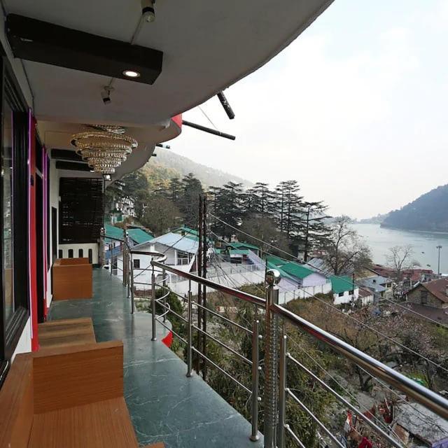 Hotel Madhuban ナイニタール エクステリア 写真